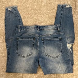 Mid Rise Ankle Jegging - Size 6